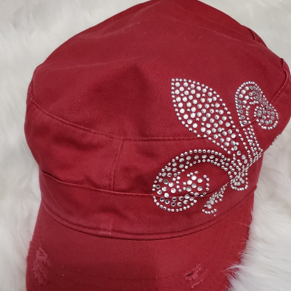 Red trendy cap